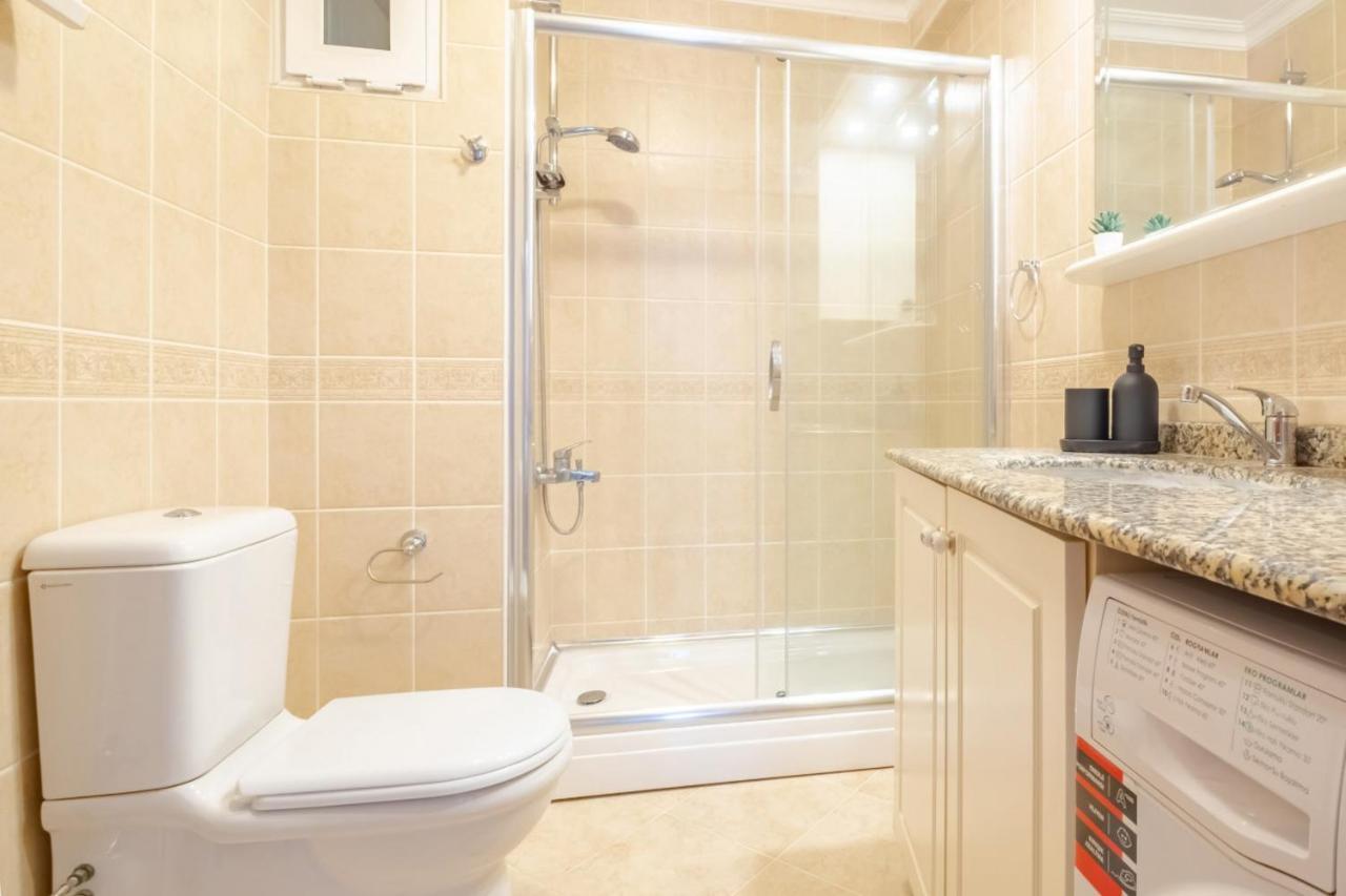 Splendid Flat With Central Location In Sisli 이스탄불 외부 사진