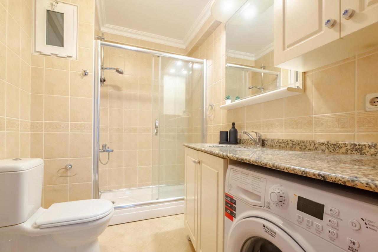 Splendid Flat With Central Location In Sisli 이스탄불 외부 사진